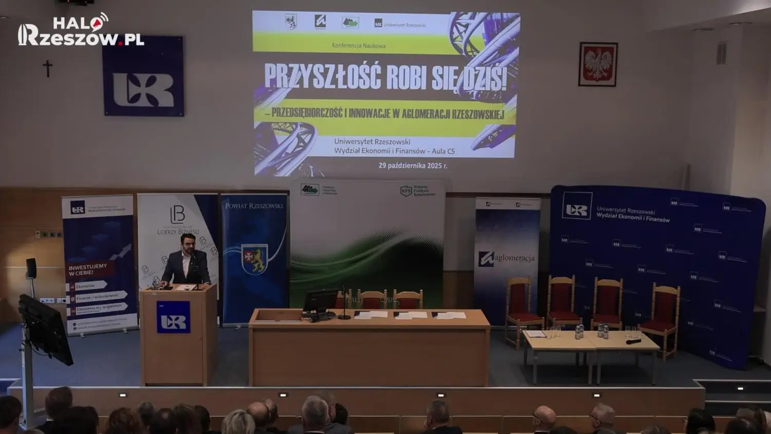 Konferencja "Przyszłość robi się dziś" – innowacje i przedsiębiorczość w Aglomeracji Rzeszowskiej