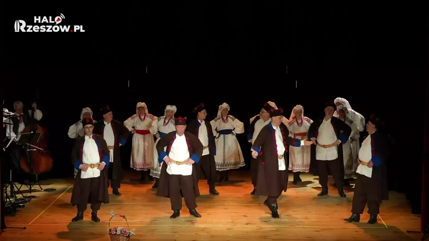 Mikołajkowy koncert folkowy w Trzcianie